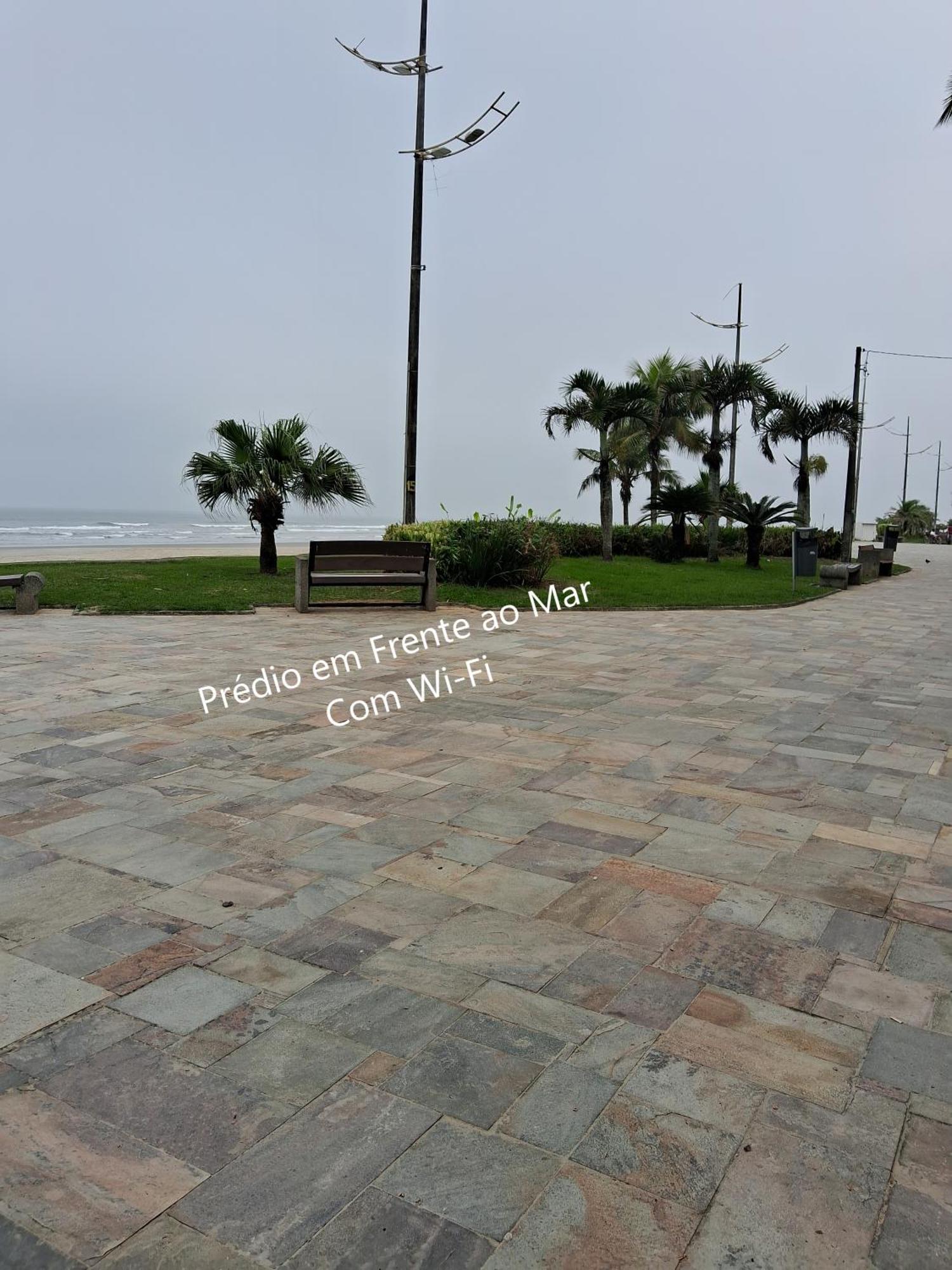Predio Em Frente Ao Mar Appartement Praia Grande  Buitenkant foto